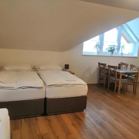 Horska U Rychlych Apartment